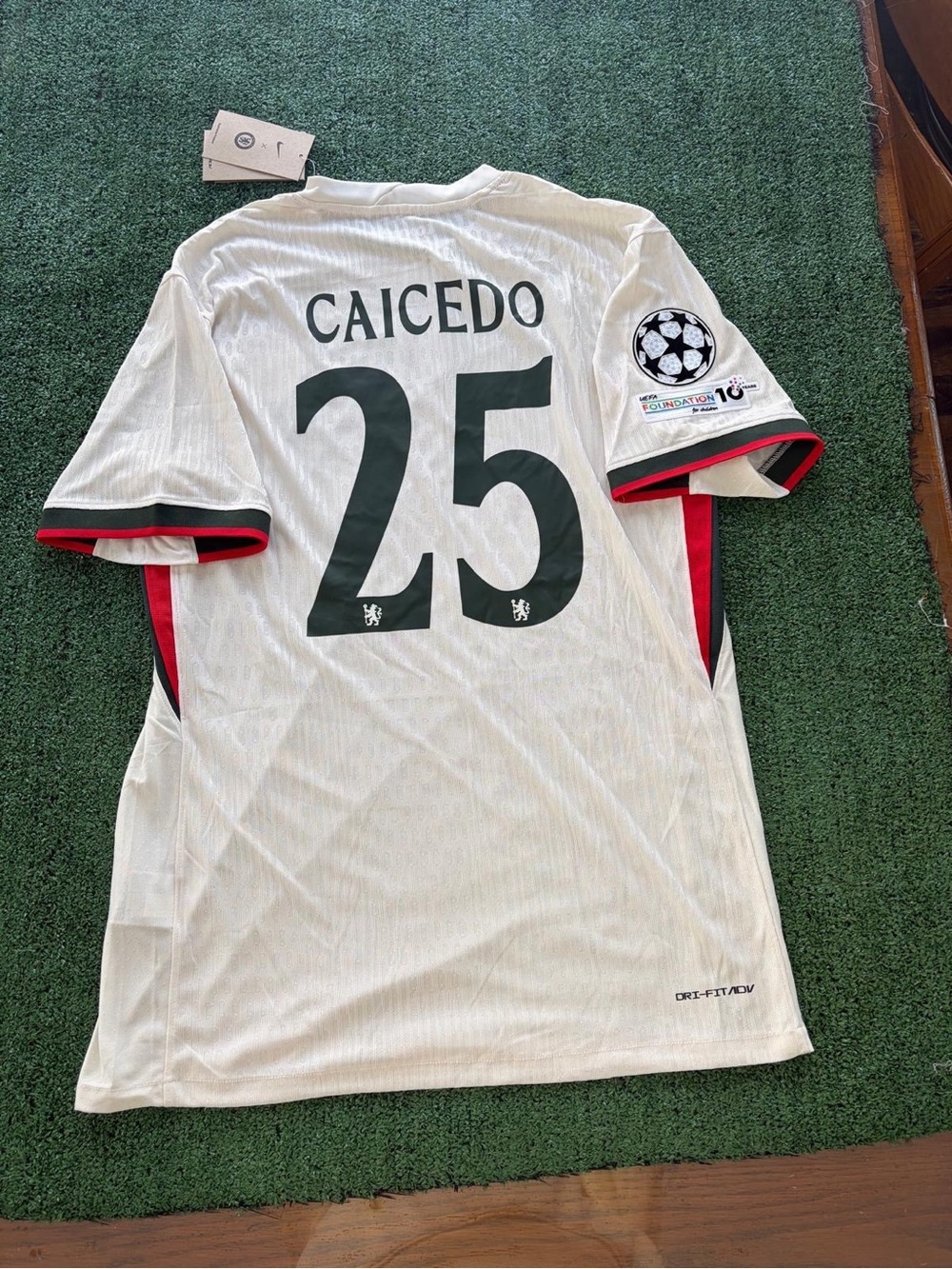 Caicedo Chelsea Jersey